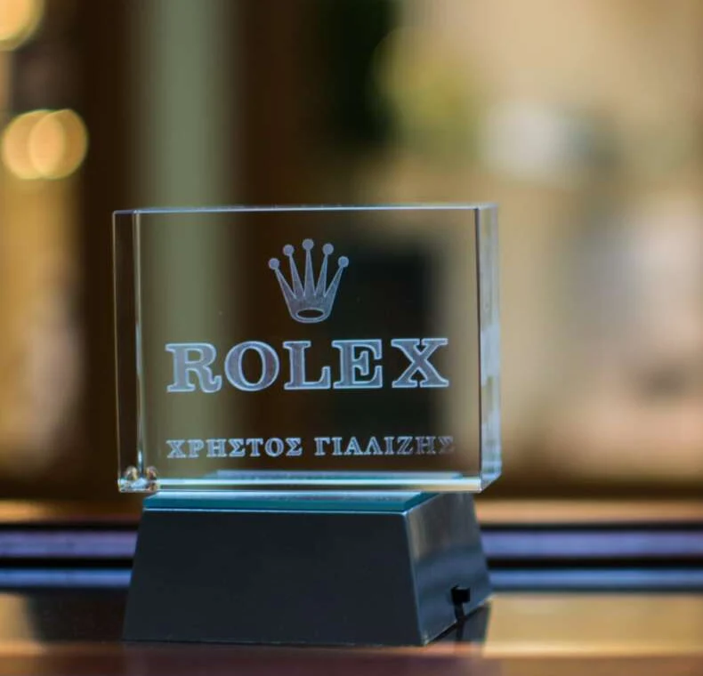 Πλακέτα Rolex με το όνομα Χρήστος Γιαλίζης στο εργαστήριο GRtime